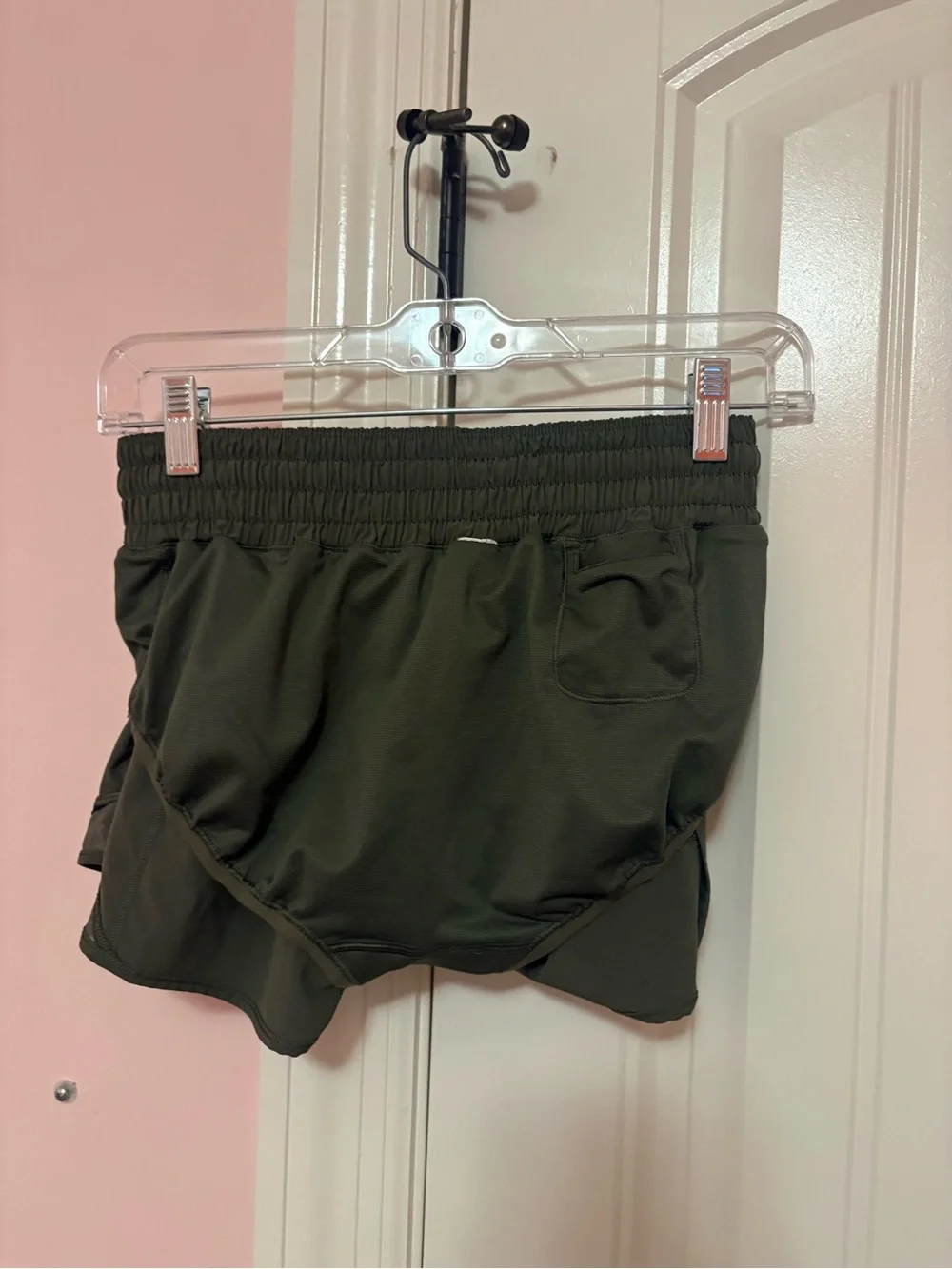 lululemon Olive Green Hotty Hot Shorts 2.5”